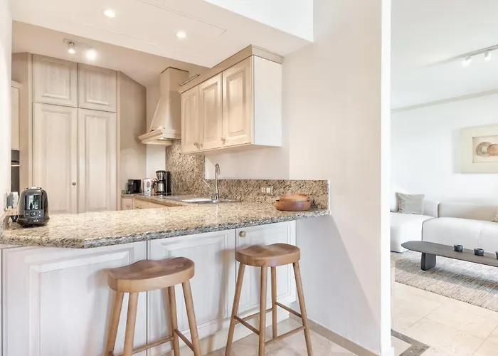 Pelicar 0-1 Sea View 2b Arona (Tenerife)